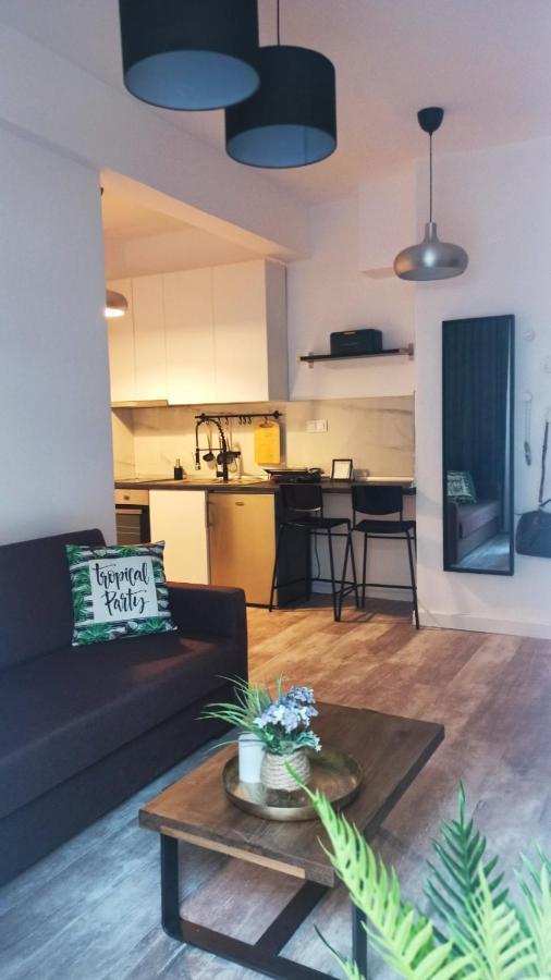 Down Town Luxurious Apartments Alexandroupolis Buitenkant foto
