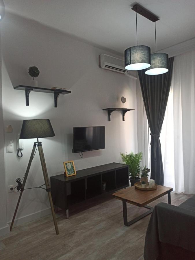 Down Town Luxurious Apartments Alexandroupolis Buitenkant foto